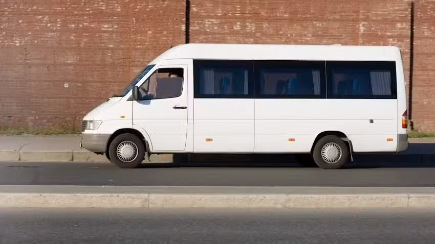Skowroński Busy Wynajem Autokarów