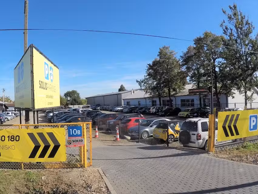 Solid Parking – Parking Lotnisko Modlin