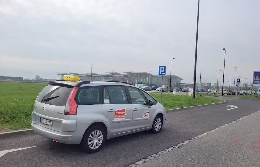 SUPER TAXI Radosław Szatan