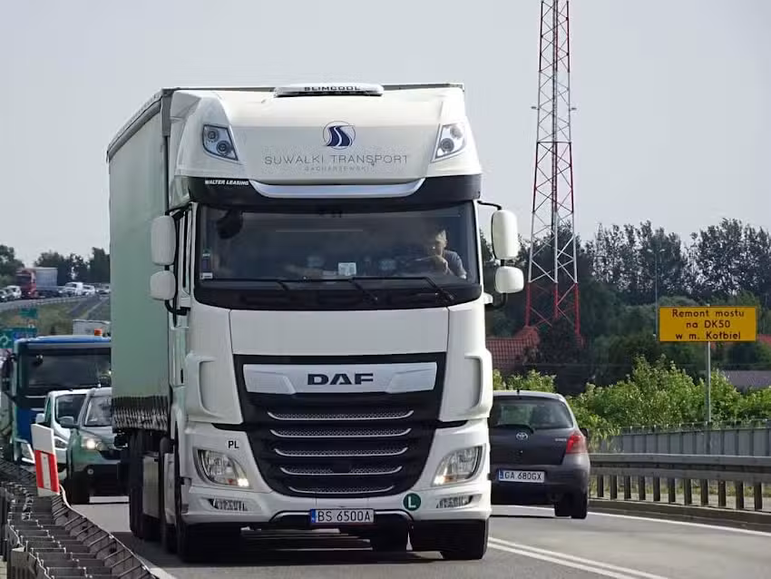 Suwałki Transport Sacharzewski. Prywatne Przedsiębiorstwo Usług Transportowych Jarosław Sacharzewski