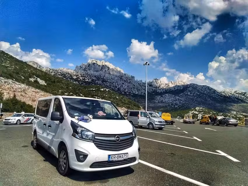 Szalay Bus Taxi20 + wynajem busów do 9 osób