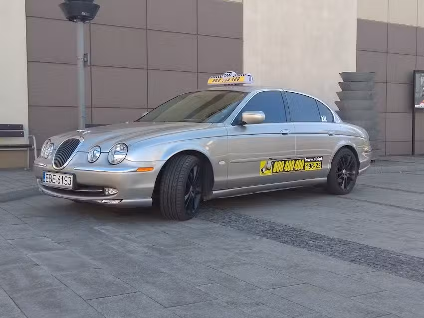 Taxi Bełchatów 71 Kordian Janowski