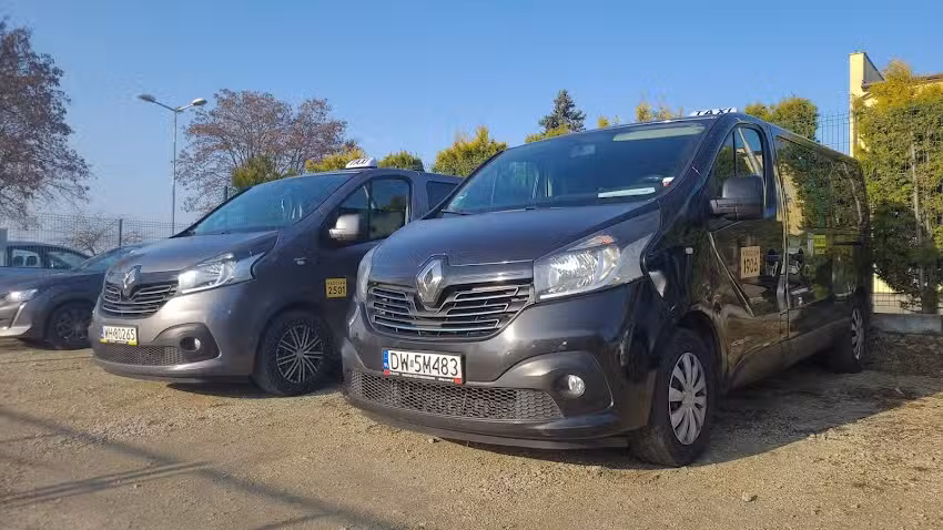 Taxi Bus Wrocław
