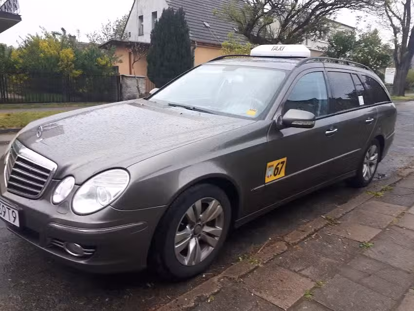 TAXI CHOJNA