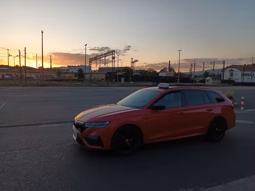Taxi GRUPA JANOSIK WOJCIECH GLONDYS