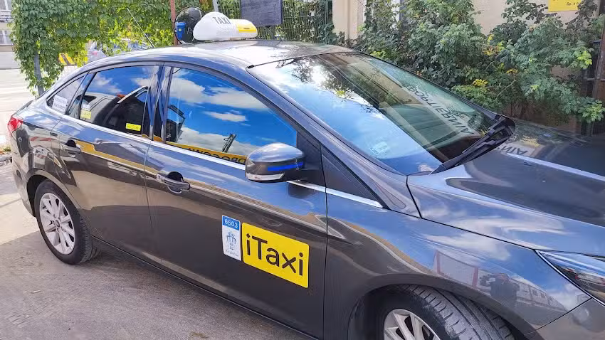Taxi i Taxi
