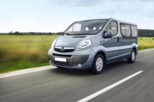 Taxi Krzyż Wielkopolski. Mariusz Karyś. Przeprowadzki. Laweta. Wynajem Autokarów