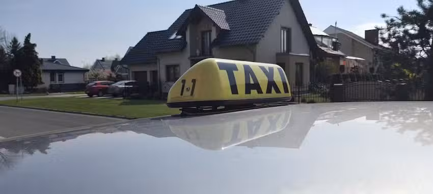 TAXI NAMYSŁÓW Super Ceny ! Tadeusz Ciupa