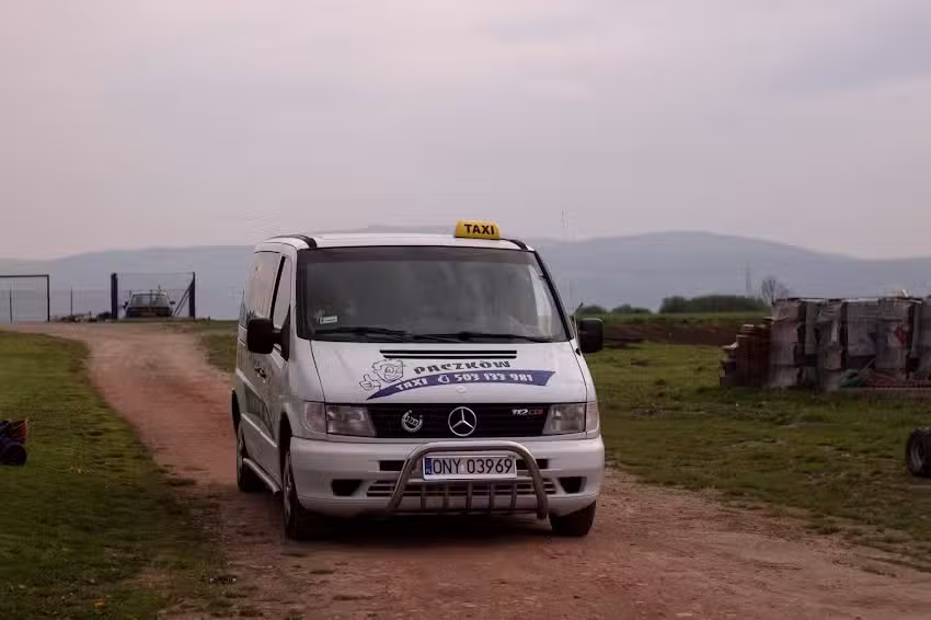 Taxi Paczków Mercedes