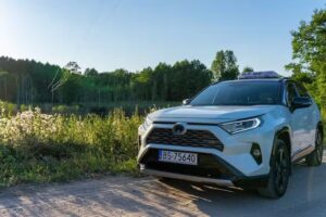 Taxi Suwałki – Andrzej Bogusław Włodarski. Toyota Rav4, możliwość płatności kartą.