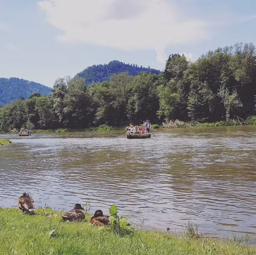 Taxi & Tours, Transfers Zakopane – wycieczki, taxi i transfery lotniskowe | Spływ Dunajcem Zakopane