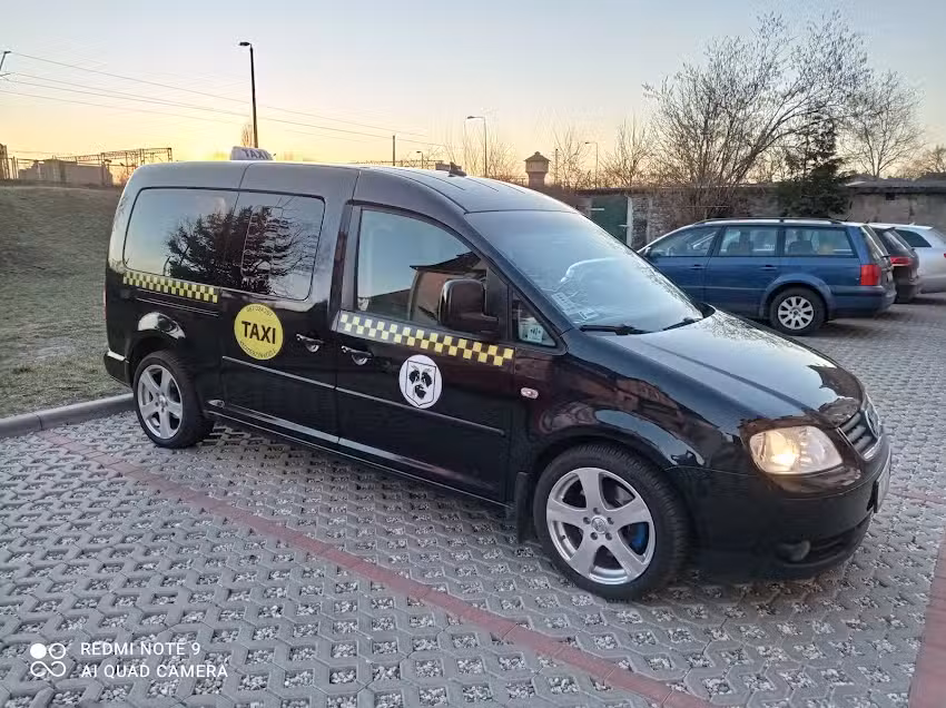 TAXI Usługi Transportowe Rafał Gełgut