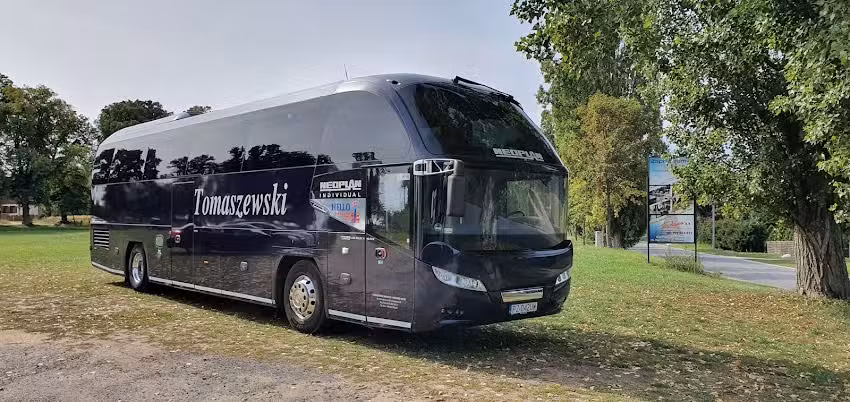 Tomaszewski Mariusz – Przewóz Osób. Wynajem Autokarów Poznań. Przewozy Autokarowe.