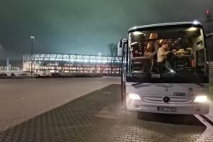 Transeska. Przewozy autokarowe, busy, AUTO LAWETA, HOLOWANIE, PRZEWÓZ TOWARÓW
