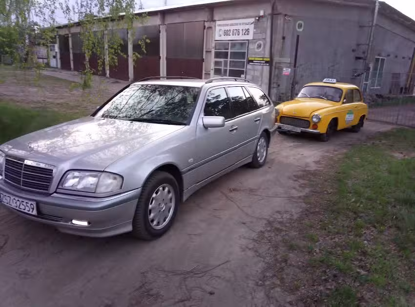 Usługi transportowe i taxi