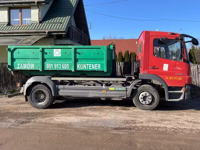 Usługi Transportowe Prace Ziemne Krzysztof Staszkiewicz-kontener na gruz-koparko ładowarka-koparka-wywrotka-Suwałki