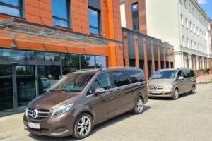 VIP Limuzyna, Bus 7os Bydgoszcz Mercedes, Auta do ślubu.