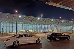 VIPTRANS 24 Przewóz Osób Warszawa | Warsaw airport transfer | Wynajem busów Warszawa
