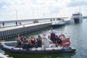 WaterTaxi RIBY.PL rejsy motorówkami