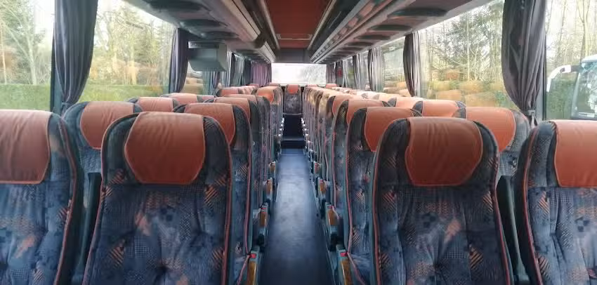 Wynajem autokarów JAROSZ