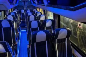 Wynajem Busów i Autokarów FirstClassBus